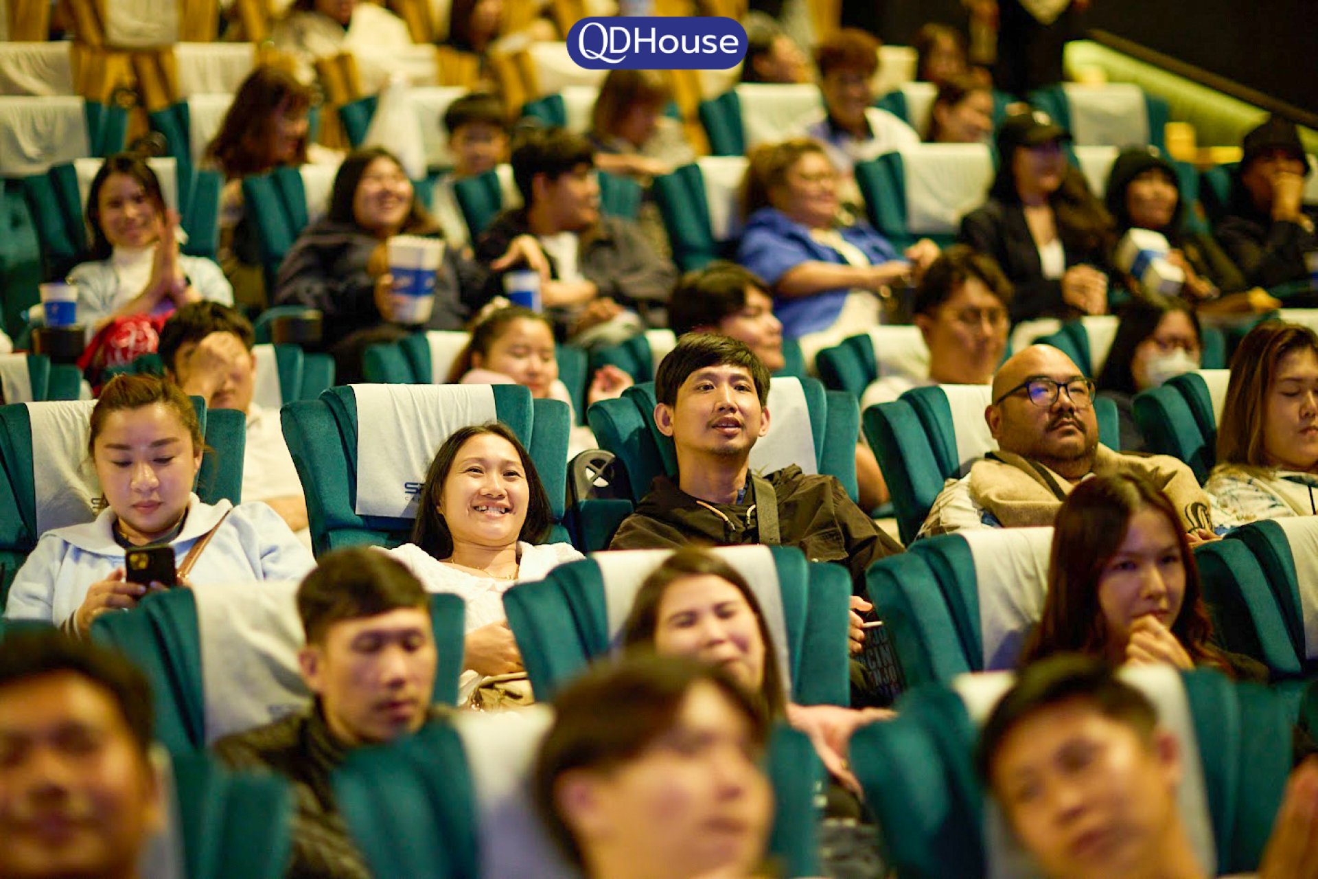 QDHouse 9 ปีแห่งความไว้วางใจ จัดกิจกรรมขอบคุณลูกบ้าน พร้อมดูหนังและลุ้นของรางวัล
